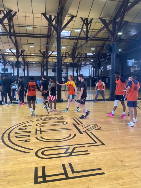 Tournoi de basket à la Hoops Factory 🏀